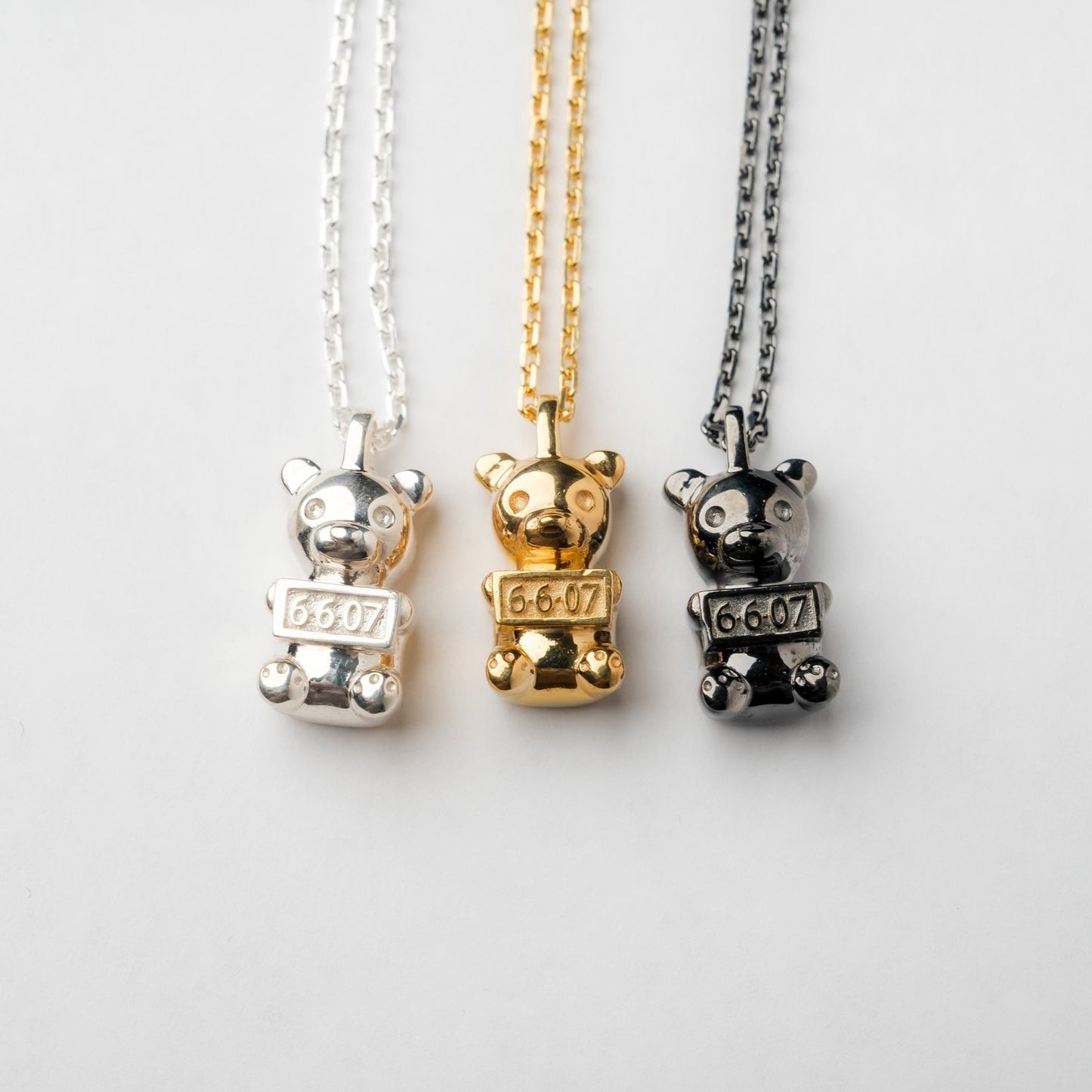 "Vandal Gummy" Necklace - Black Rhodium