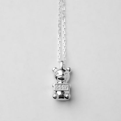 "Vandal Gummy" Necklace - Sterling Silver